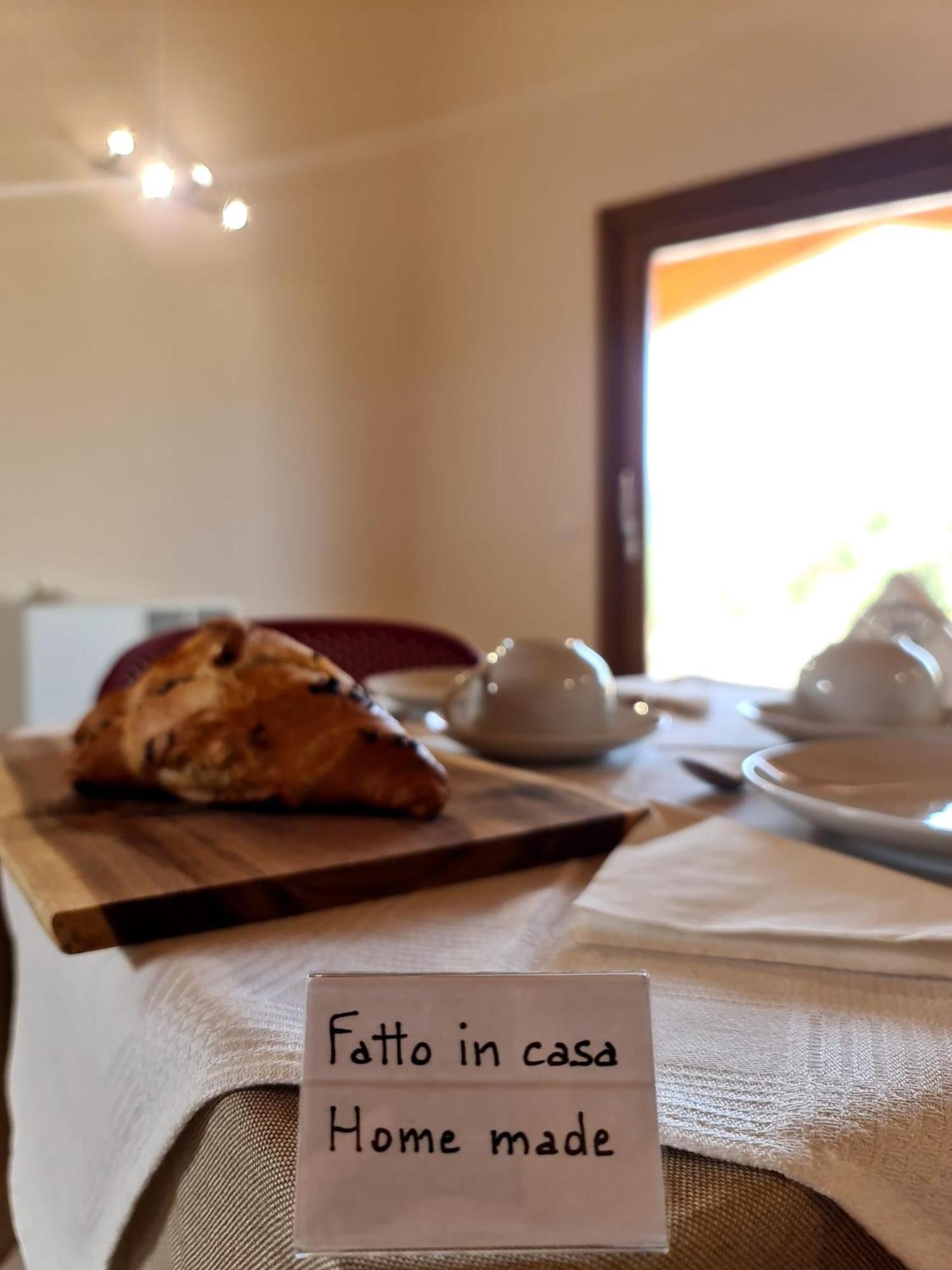 Agriturismo Corte Degli Ulivi Capoterra Εξωτερικό φωτογραφία